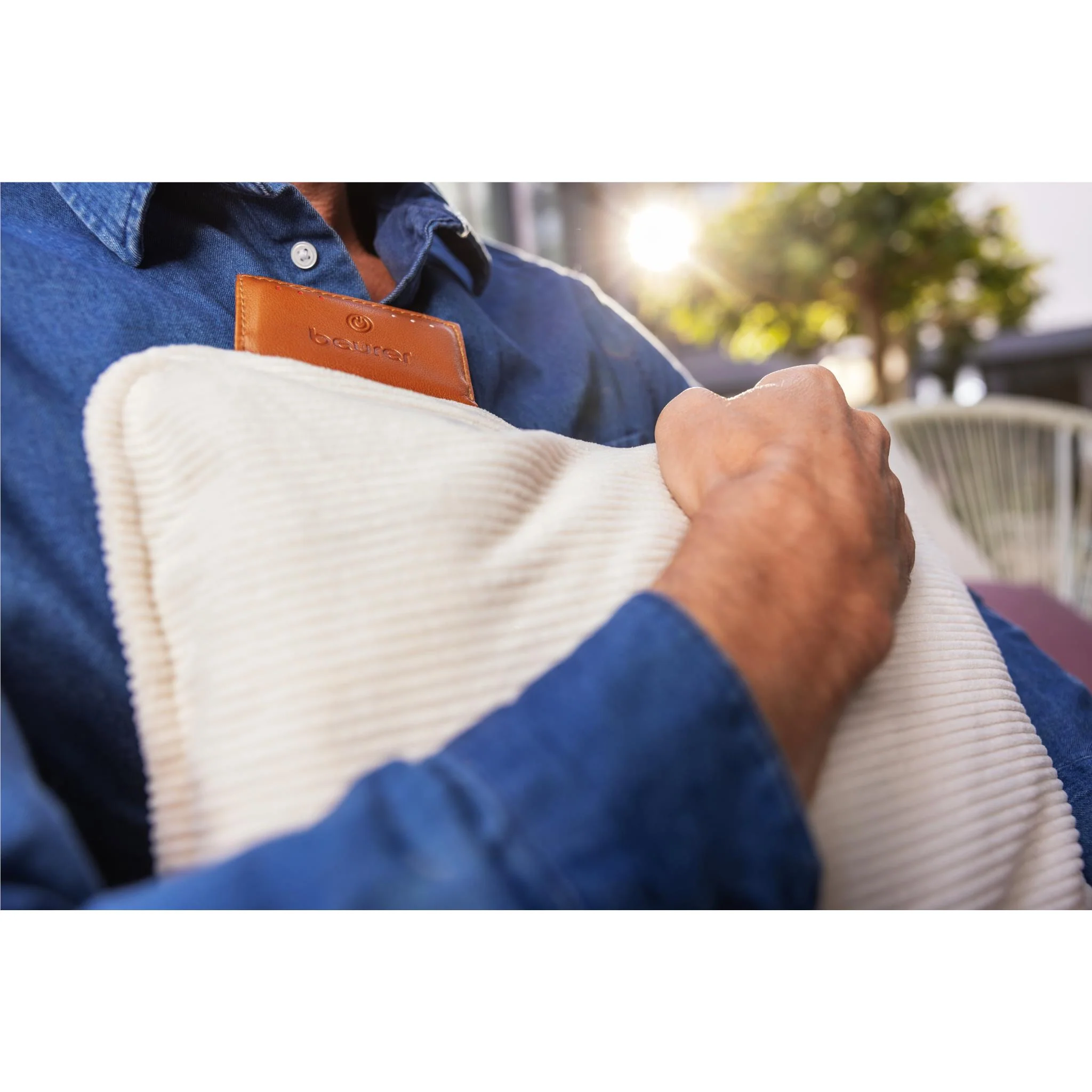 Beurer HK77 Heaty: Rechargeable Heated Cushion (Cashmere Crème) - Image 13