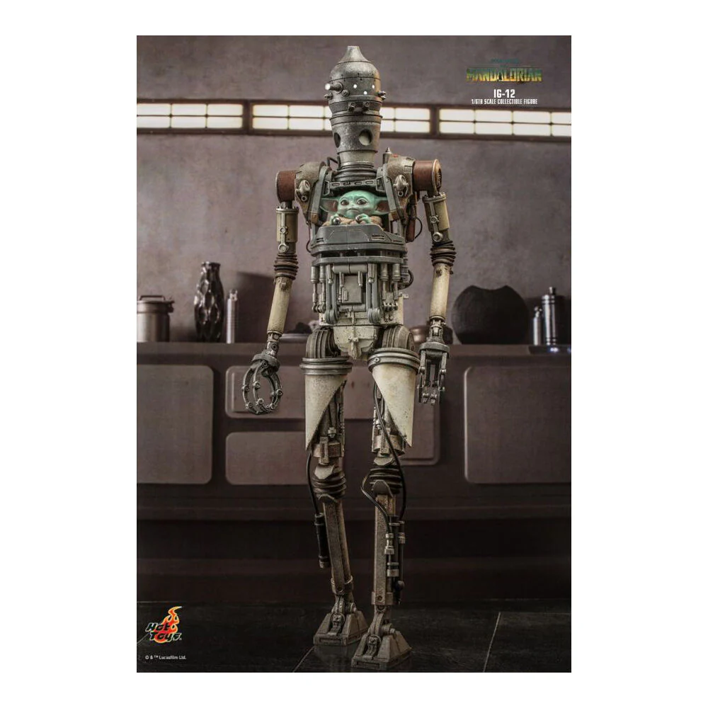 Star Wars: Mandalorian IG-12 1:6 Scale Collectable Action Figure - Image 4