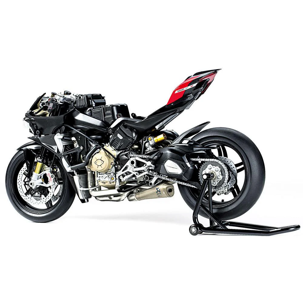 Tamiya 1/12 Ducati Superleggera V4 with Racing Kit - Image 3